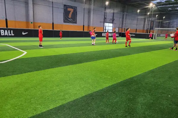 urbansoccer près de Forme-Hôtel, idéal pour les sportifs.